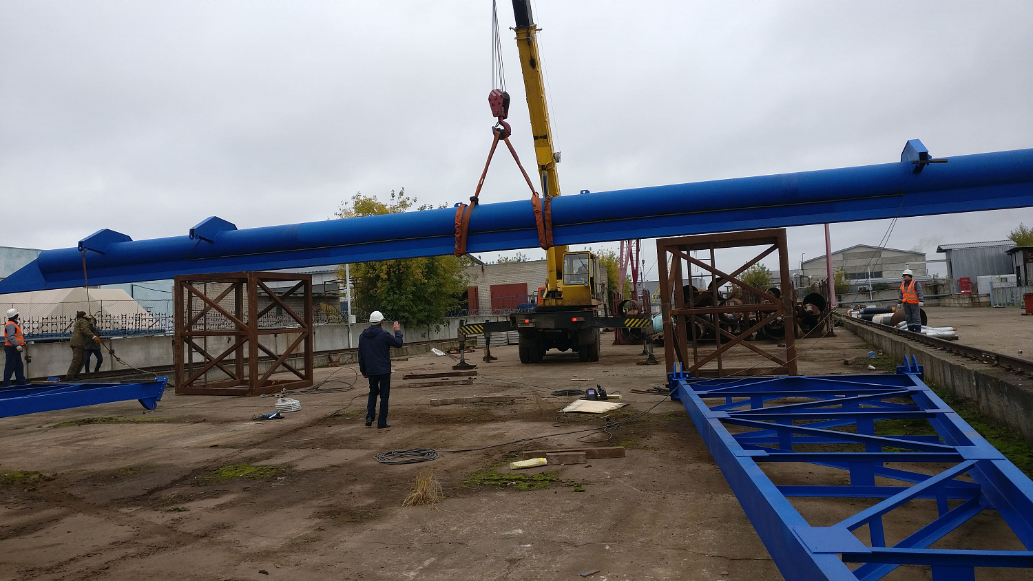 Кран козловой однобалочный с трубным мостом