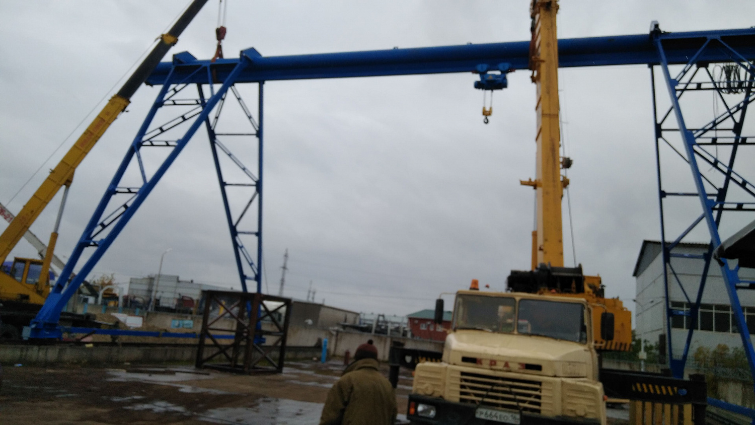Кран козловой однобалочный с трубным мостом